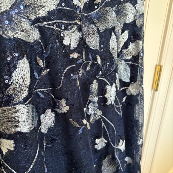 Rickie Freeman for Teri Jon Women's Dress, size 12, blue, floral, sequin - Picture 4 of 12